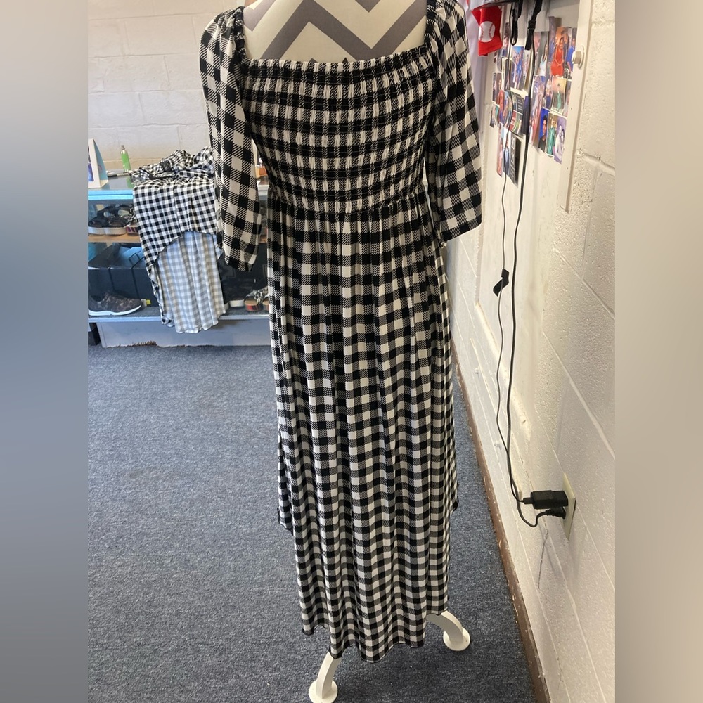Hi low dress black and white checkered print